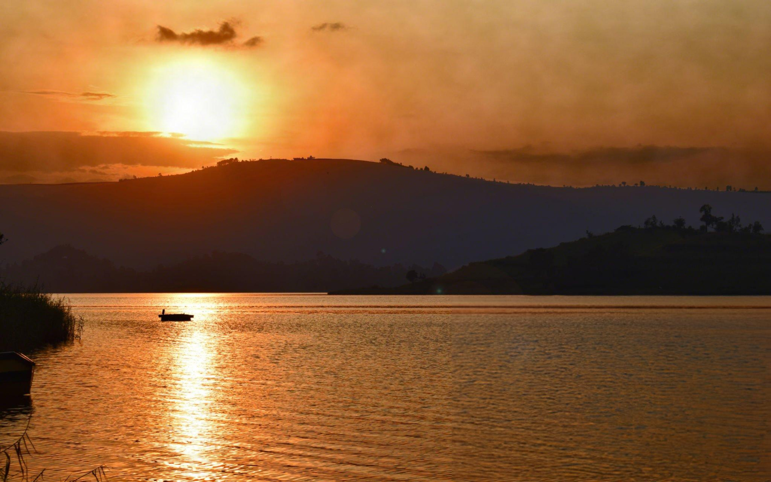 Sunset Boat Safari